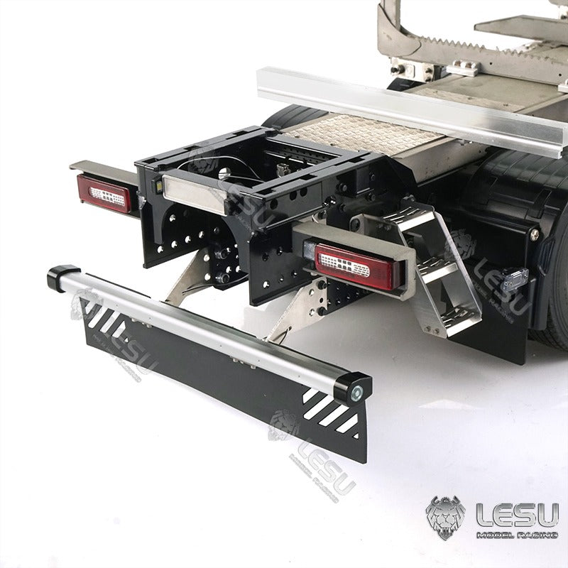 可動式リアバンパー